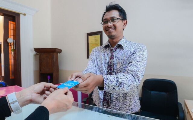 Airy Klojen Lamongan 12 Malang