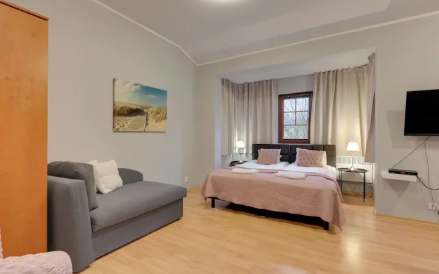 Zacisze Centrum  by Grand Apartments