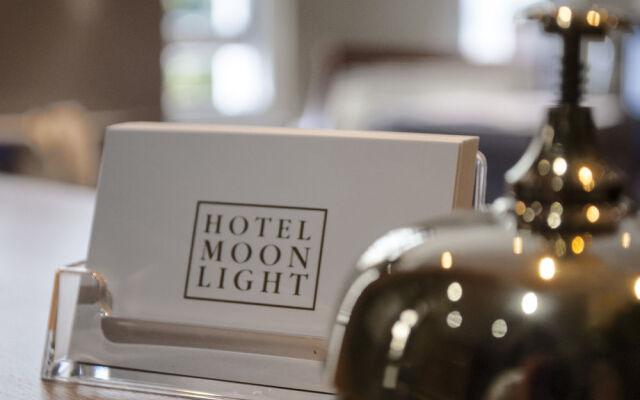 Hotel Moonlight