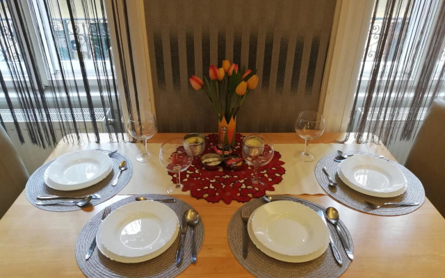 New West10 STAR Center