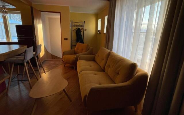 "Indian Summer" Apartment