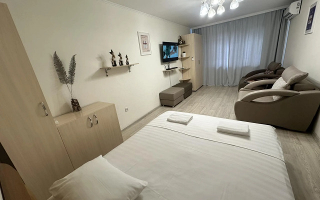 В Гости на Пионерском 60