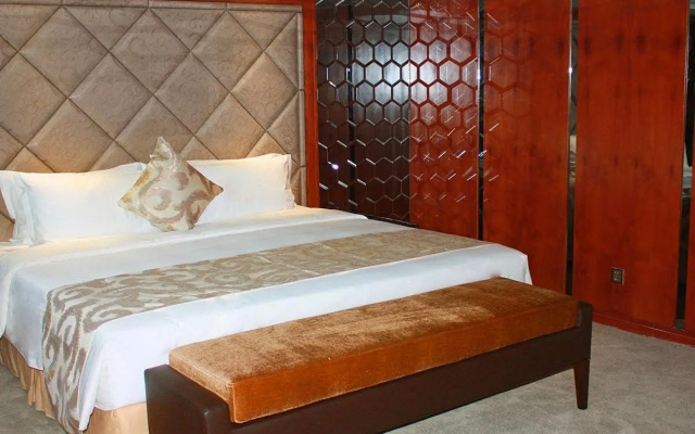 Yijia International Hotel