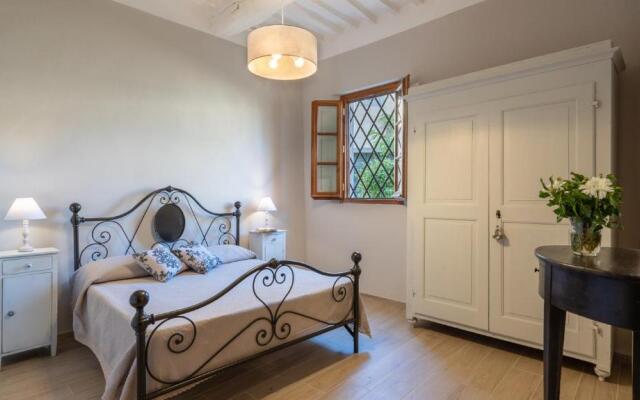 VILLA IL PINO 12, Emma Villas