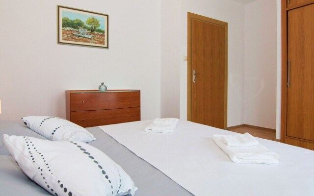 Upscale Apartment in Dalmatia With Terrace