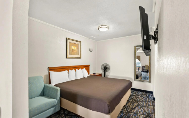 Americas Best Value Inn Celina