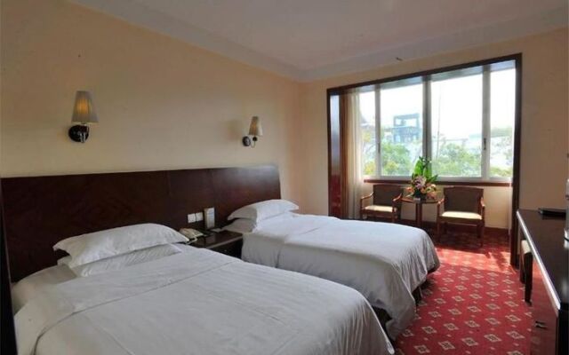 Emeishan Grand Hotel