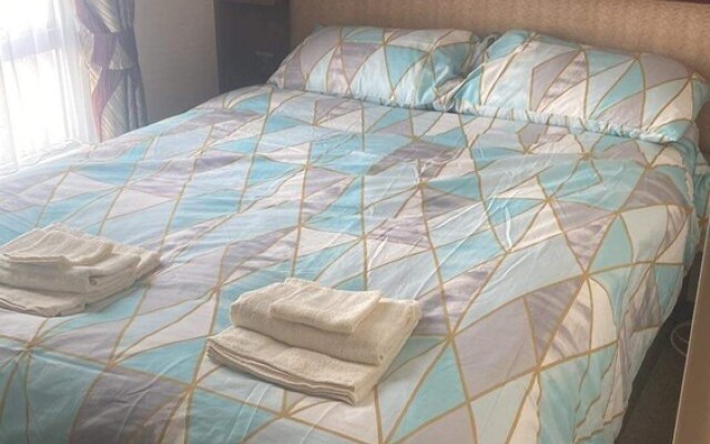 Pets Stay Free 8 Berth lux van Heacham Beach