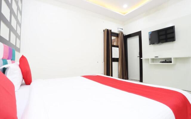 Hotel Laxmi Inn by OYO Rooms