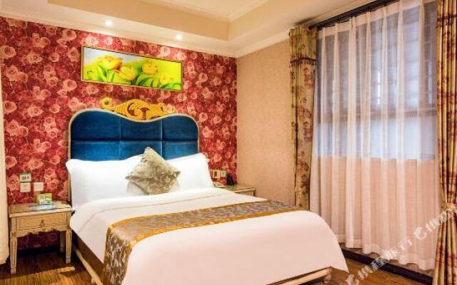 Yi Jia City Hotel (Wah Yang MTR Station)