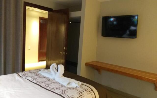 9 Estrellas Casa Hotel