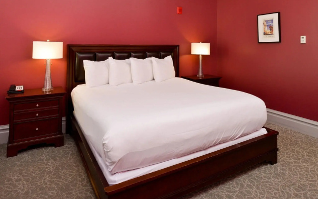 Montvale Hotel