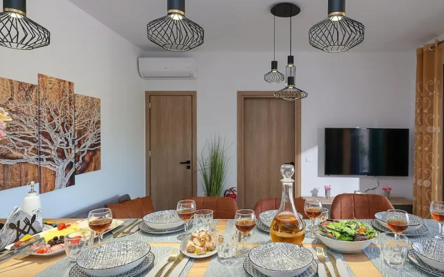 Villa Eleonas With Private Swimming Pool