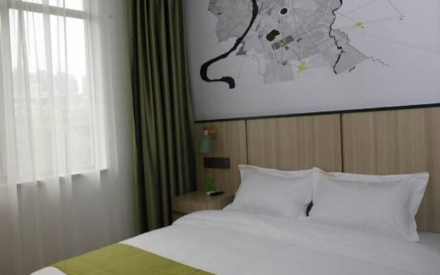 Vatica Hotel Anqing Wuyue Square Bo'ai Hospital - Anqing