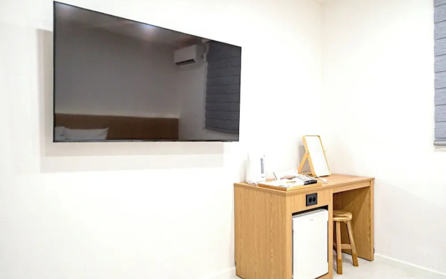 hotel77