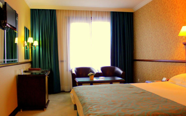 Topkapi Inter Istanbul Hotel