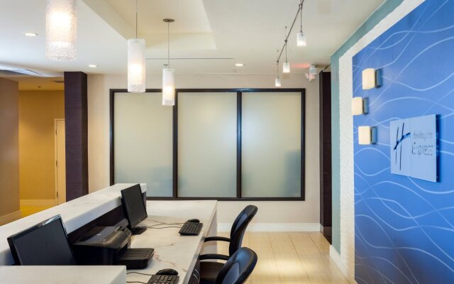 Holiday Inn Express at Monterey Bay by IHG