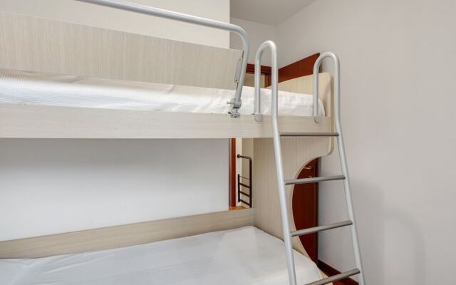 Beautiful Apartment With Scenery Near Lake Garda