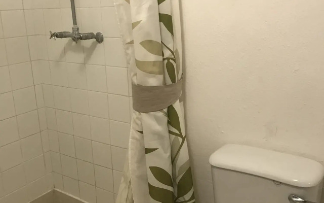 Barbados Chi Guest House
