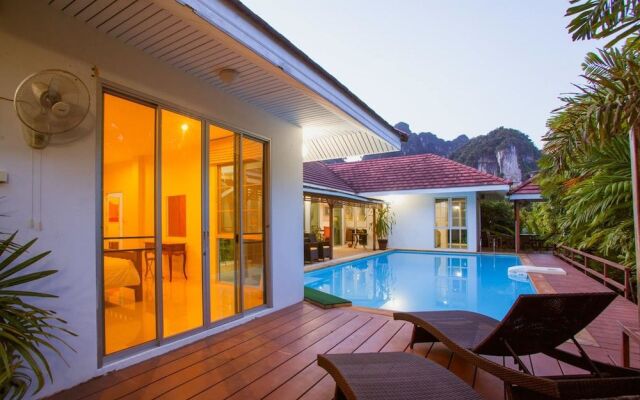 Na Thai Villa
