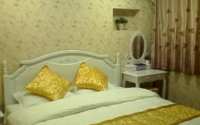 Xiamen Bloom Pinellia Holiday Home