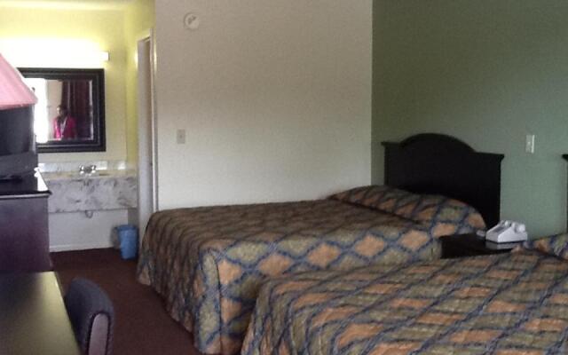 Relax Inn Lakeland