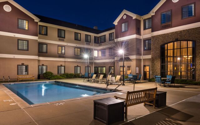 Staybridge Suites O'Fallon Chesterfield, an IHG Hotel