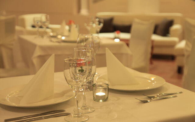 Akrogiali Boutique Hotel