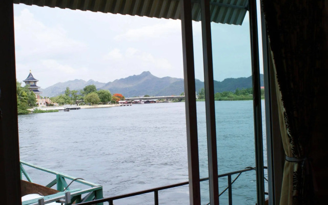 Tara Raft Kanchanaburi