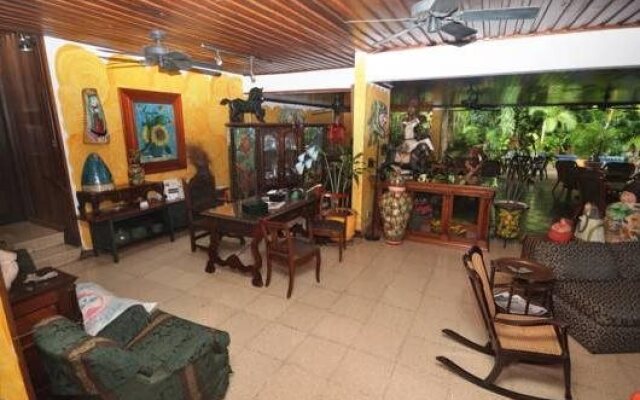 Hostal Real - Los Robles