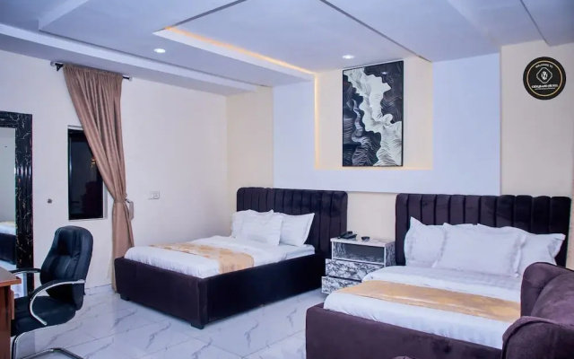 Ozigrand Hotel