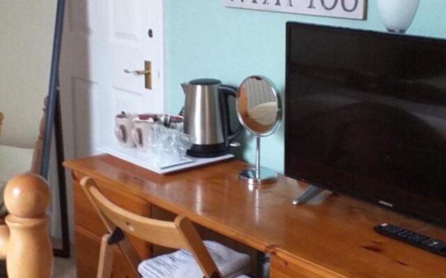 Acorn Lodge Guest House