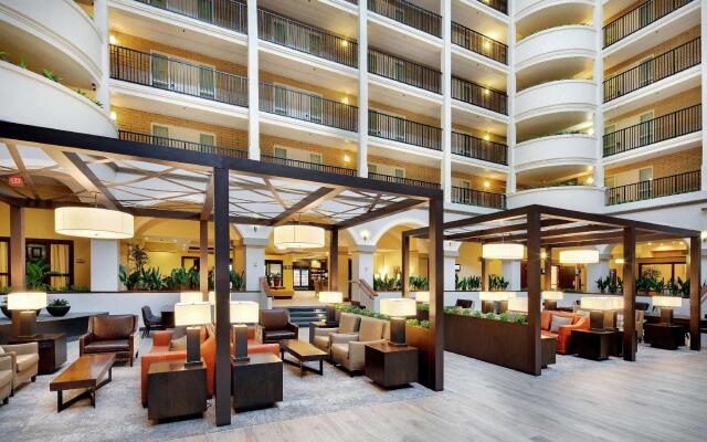 Embassy Suites by Hilton Dallas Park Central Area