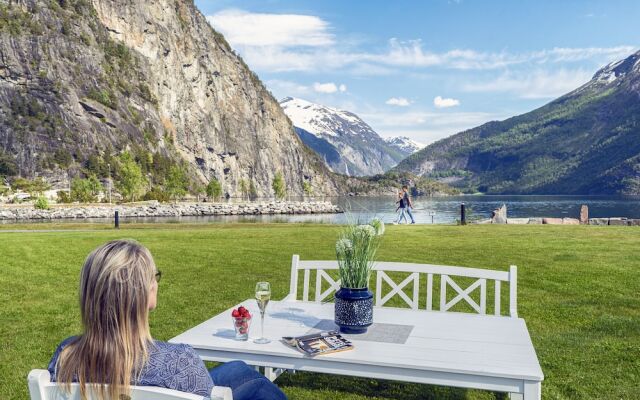 Valldal Fjordhotell - by Classic Norway Hotels