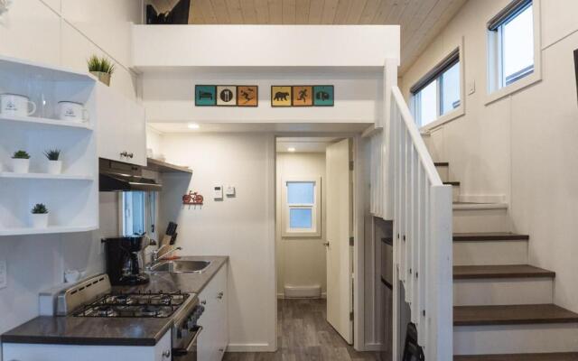 Tiny Homes by Snow Valley Lodging