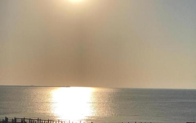 Astoria Lux Seashore 23