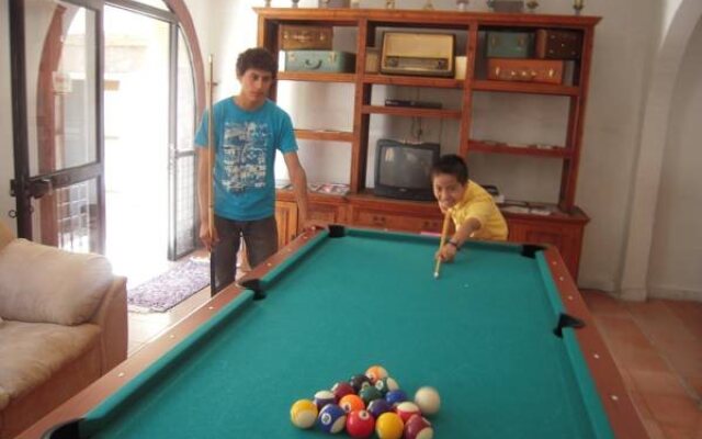 Hostal Punto 79 - Hostel