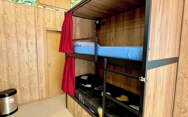 Velvet Hostel