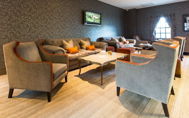 Oulton Hall Hotel, Spa & Golf Resort