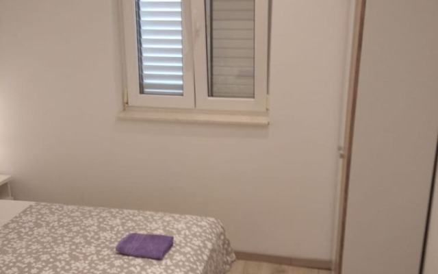 Ivan - 15 m From Beach - A3