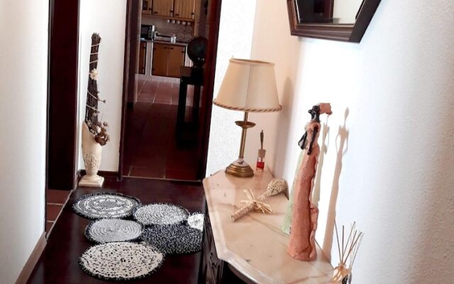 House With 3 Bedrooms in Encarnação, With Furnished Garden and Wifi