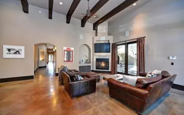 Paradise Valley Homes