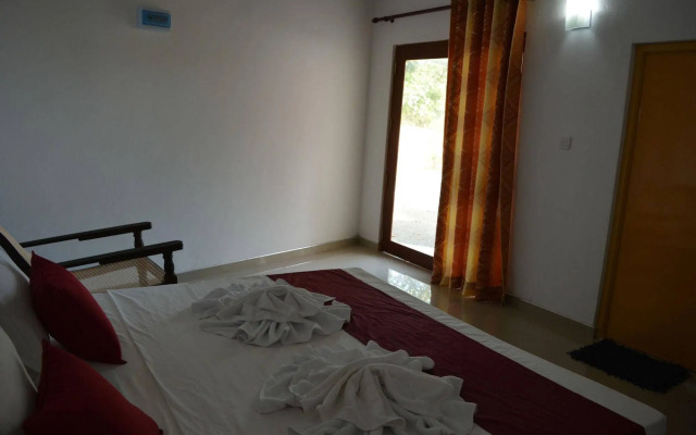 Lagoon Resort Goviyapana