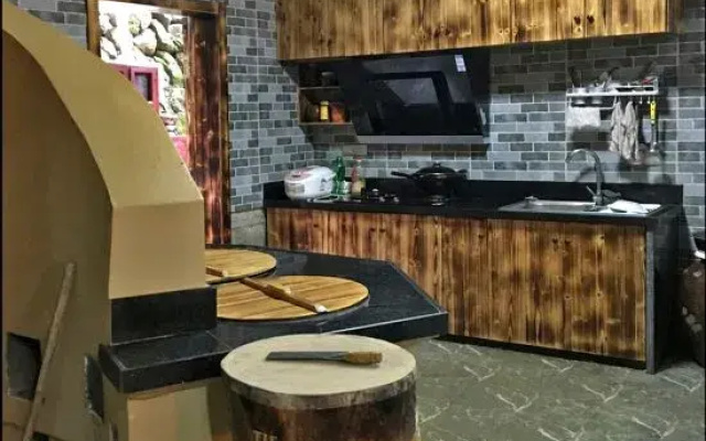 Linxi Xiaoyin Homestay