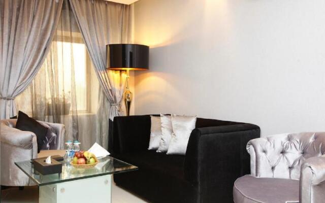 Almuhaidb Takhasosi Residence