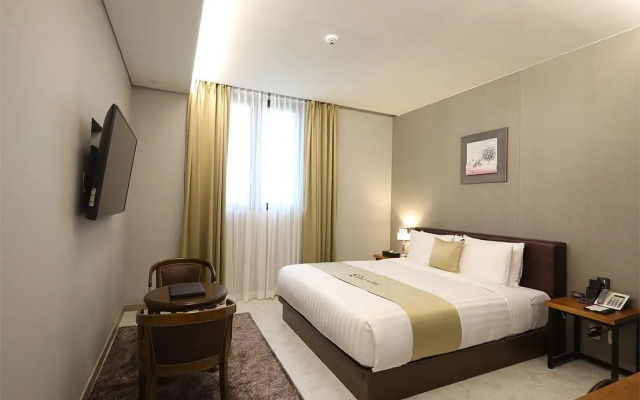 Rest Hotel