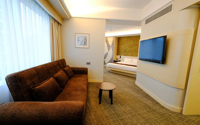 South Pacific Hotel