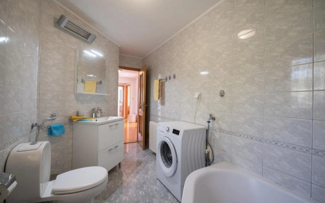 Seaview Apartment Lara