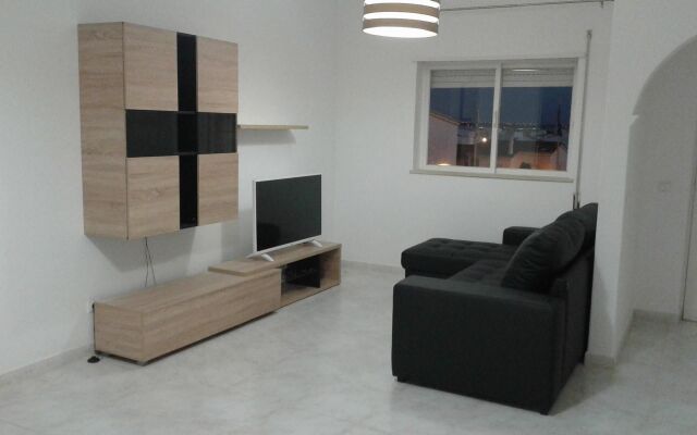 Apartment With 2 Bedrooms in Portimão, With Wonderful City View, Pool