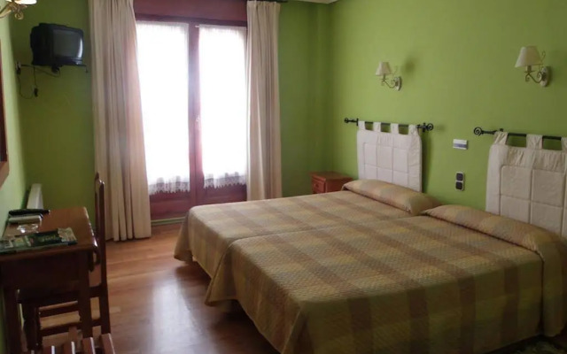 Hostal San Antolin